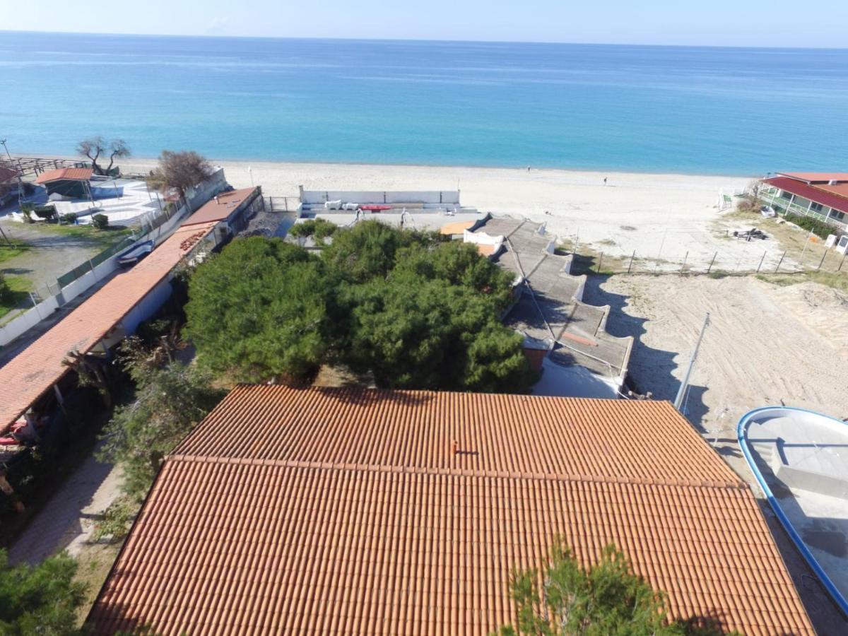 זמברונה Villaggio Residence Emmesse מראה חיצוני תמונה