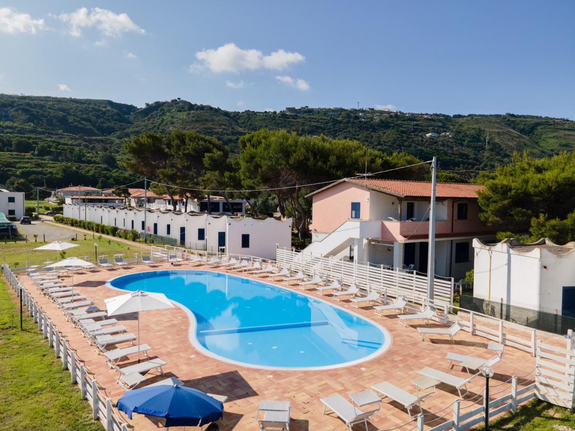 זמברונה Villaggio Residence Emmesse מראה חיצוני תמונה